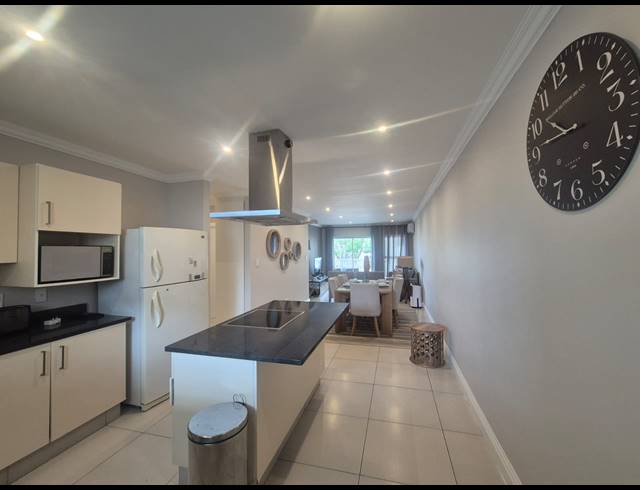 2 BEDROOM SIMPLEX FOR SALE IN LA LUCIA